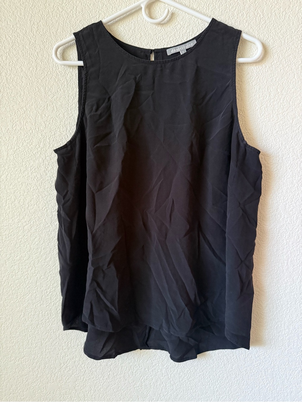 Daniel Rainn Black Sleeveless tank Blouse